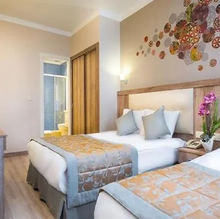 Hotel Fatih Corner 3*